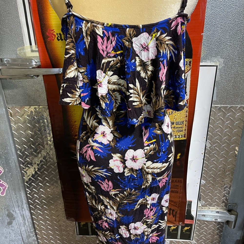 Beautiful and nice comfy dress